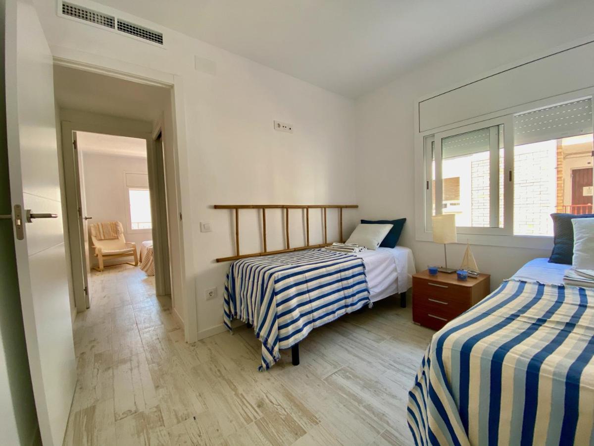 Apartamento En La Playa De Segur De Calafell, Barcelona Apartment ภายนอก รูปภาพ