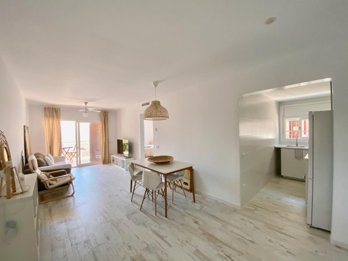 Apartamento En La Playa De Segur De Calafell, Barcelona Apartment ภายนอก รูปภาพ